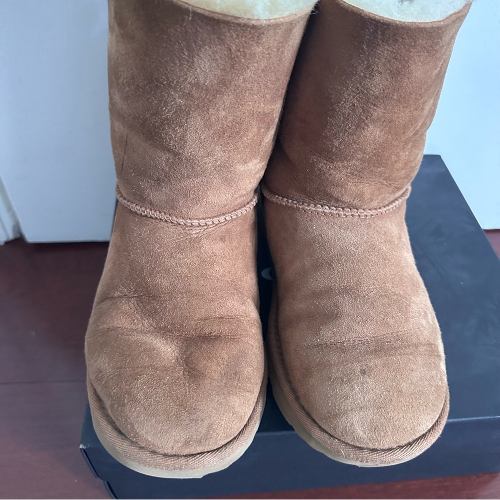 UGG Kristabell Chestnut/ Tan Suede Boots